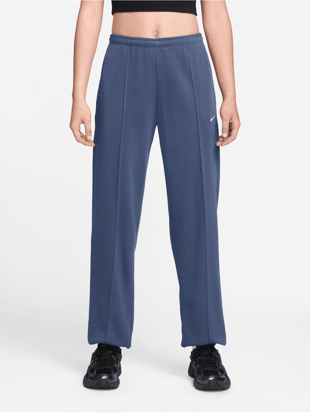 NWOT Nike Sportswear Chill Terry Joggers in blue. Size Medium